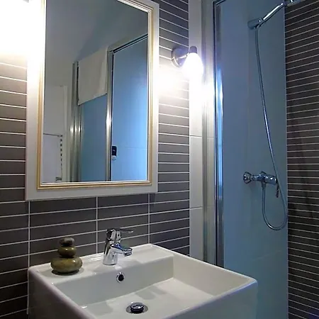 Bruselas Hotel 2*